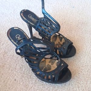 Black shoes Carlos santana